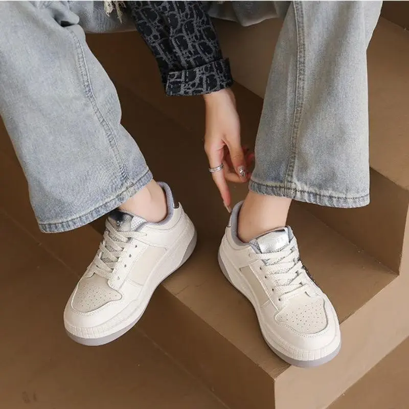 Sepatu Wanita Logo Bintang Sneakers 27767 - Casual Shoes 6