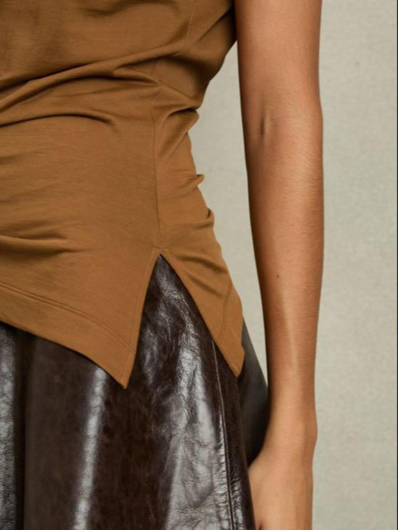 Product Introduction of Women's Plain Ruched Tank Top, Casual Sleeveless Round Neck Top for Summer, Ladies Clothes for Daily Wear 7