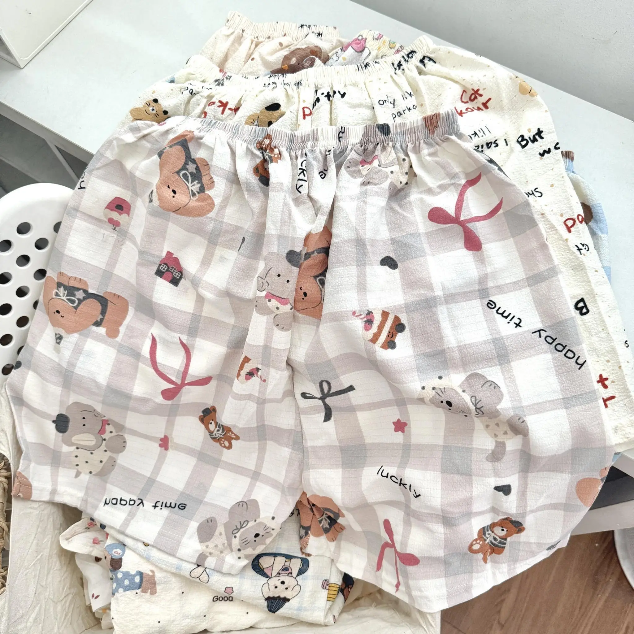 Quần short nữ mặc nhà đũi xốp mềm mại freesize dễ thương