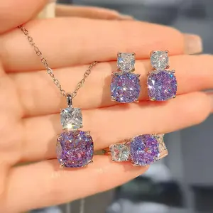 Set Aksesoris Permata Ungu Kotak ( Anting, Kalung, Cincin )