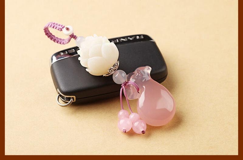 Product Introduction of Mặt Dây Chuyền Chìa Khóa Ô Tô, Thiết Kế Hoa Sen Bồ Đề, Làm Bằng Chalcedony, Quà Tặng Sáng Tạo, Móc Chìa Khóa, Thích Hợp Cho Nam Và Nữ, Thời Trang, Đồ Trang Trí Túi Cao Cấp Móc Chìa Khoá Móc Khoá 14