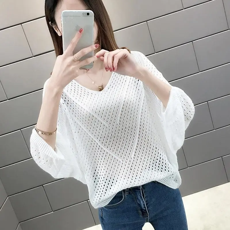 Thin V-neck Batwing Sleeve T-shirt Women's Blouse Loose Large Size Short Top 2024 Summer Hollow Sweater Women's Clothing