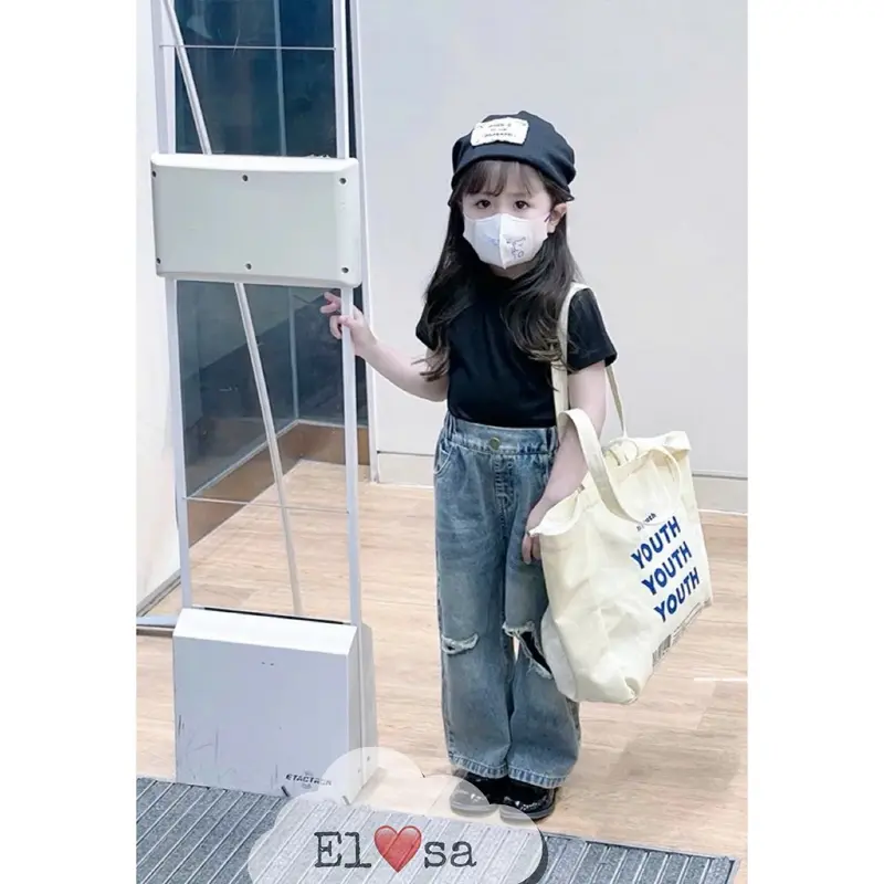 Quần áo bé gái - SET ÁO CỘC TAY MIX QUẦN BÒ CÁ TÍNH Cho Bé 1-8 Tuổi 0