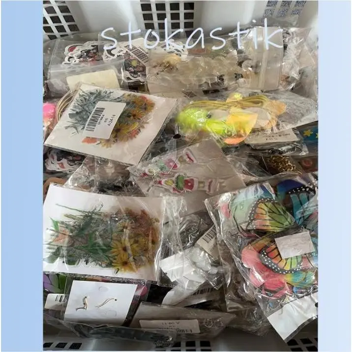 Hadiah pengiriman acak untuk membeli pakaian 2