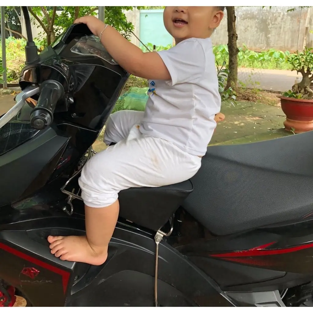 Ghế nệm ngồi xe máy cho bé dành cho xe AIRBLADE (AB) - PCX- NVX