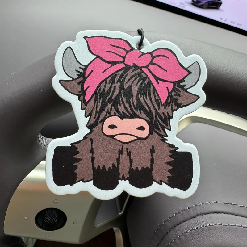 Cute Highland Bull Design Car Air Freshener, Car Rear-view Mirror Hanging Aromatherapy Tablet, Car Interior Decoration Accessories 6
