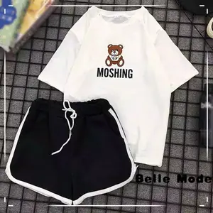 SETELAN CEWE ST MOSHING ( LD 92 CM, P.BAJU 55 CM) KAOS MOSHING / CELANA HOTPANT / SETELAN MOSHING