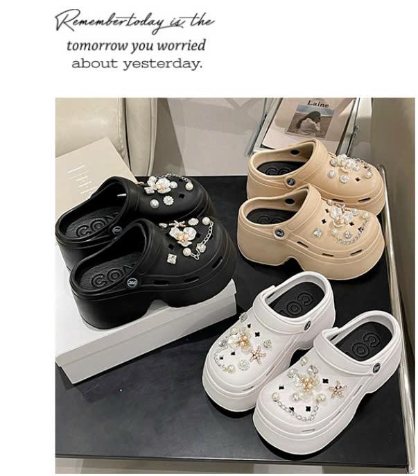 Dép Sục Nữ Cross Chất Liệu Eva Đế Cao 7 cm Dép SanDal Nữ Có Quai Hậu Dễ Đi , Êm Chân , Thoải Mái Kèm Sticker Dễ Thương 5