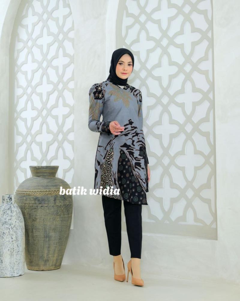 Product Introduction of Tunik Batik Modern Wanita Lengan Panjang Puffy Shoulder Tunik Mustika By Batik Widia Katun Motif Seragam Kerja 5
