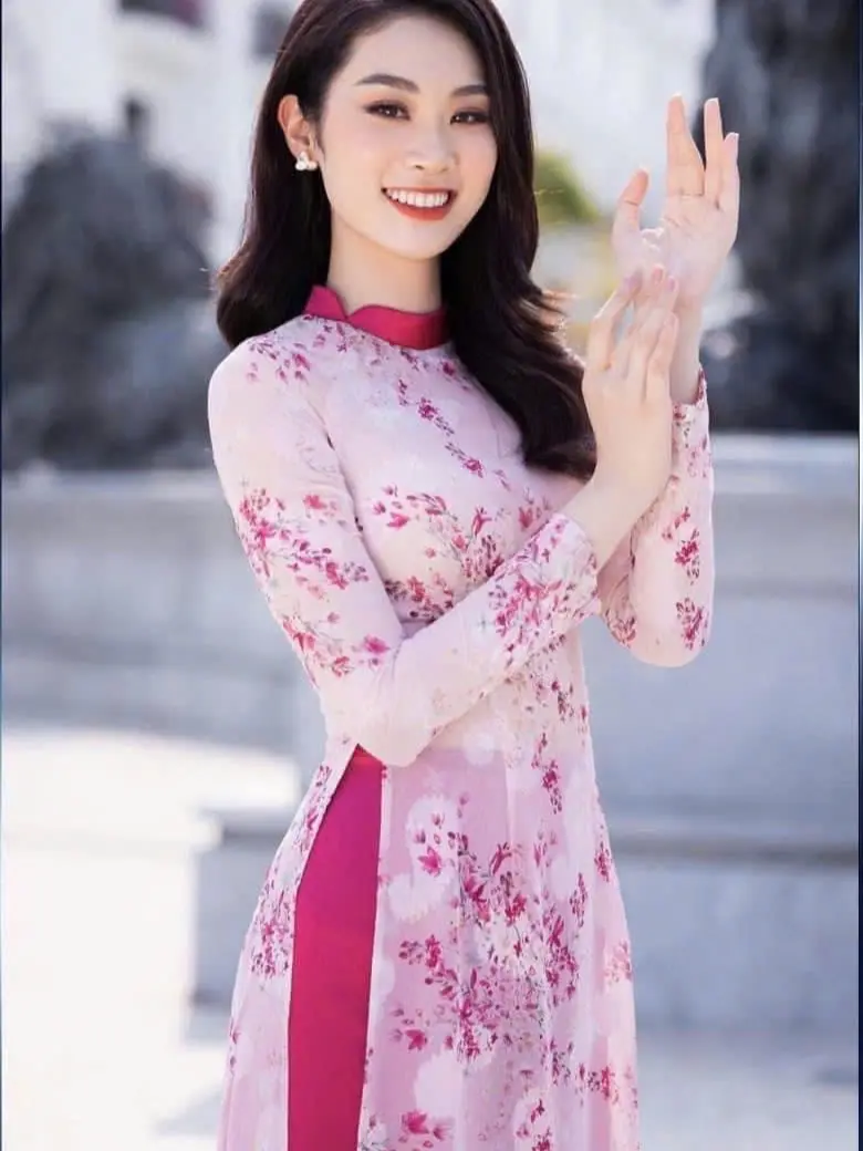Áo dài HOA PHƯỢNG- Áo dài tơ mềm màu hồng hoa nhí phối cổ lêch cách điệu cao cấp, form nữ chuẩn, thiết kế  uyển chuyển và thanh thoát của người phụ nữ - Kem, Sen Women Dress
