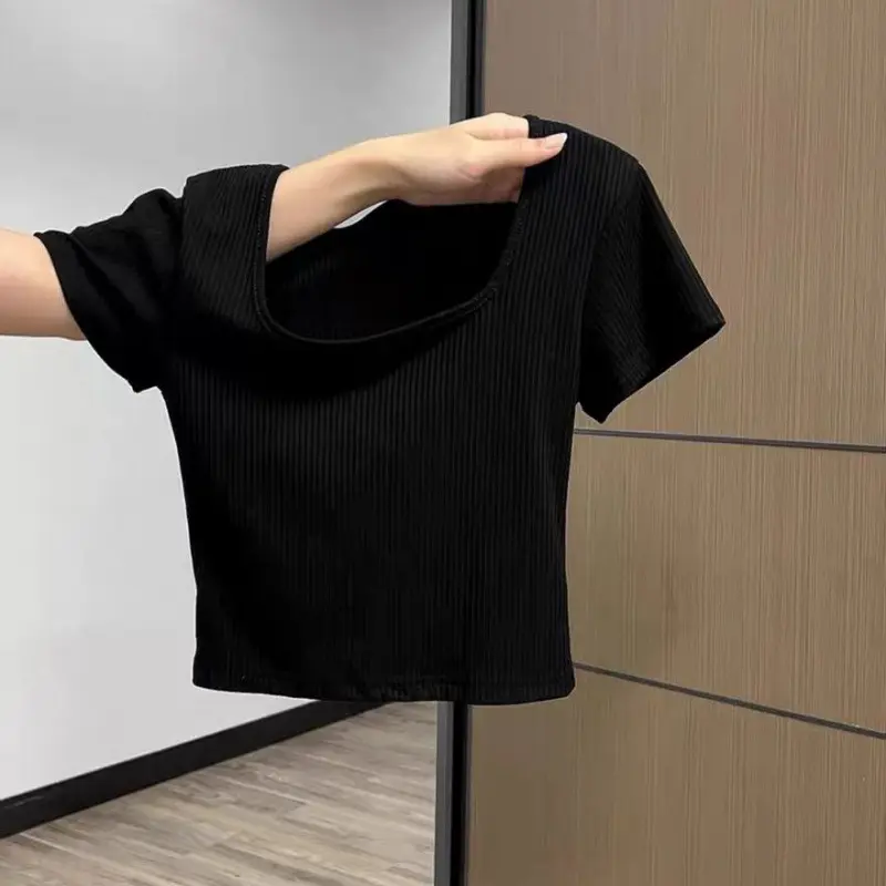 [TĂM LẠNH] Áo Cổ Vuông Croptop Tay Ngắn thun nữ  Freesize 40kg-70kg chất thun gân lạnh CC mềm mịn _ TrendTrend Store Dáng Ngắn Đen Tim Women 1
