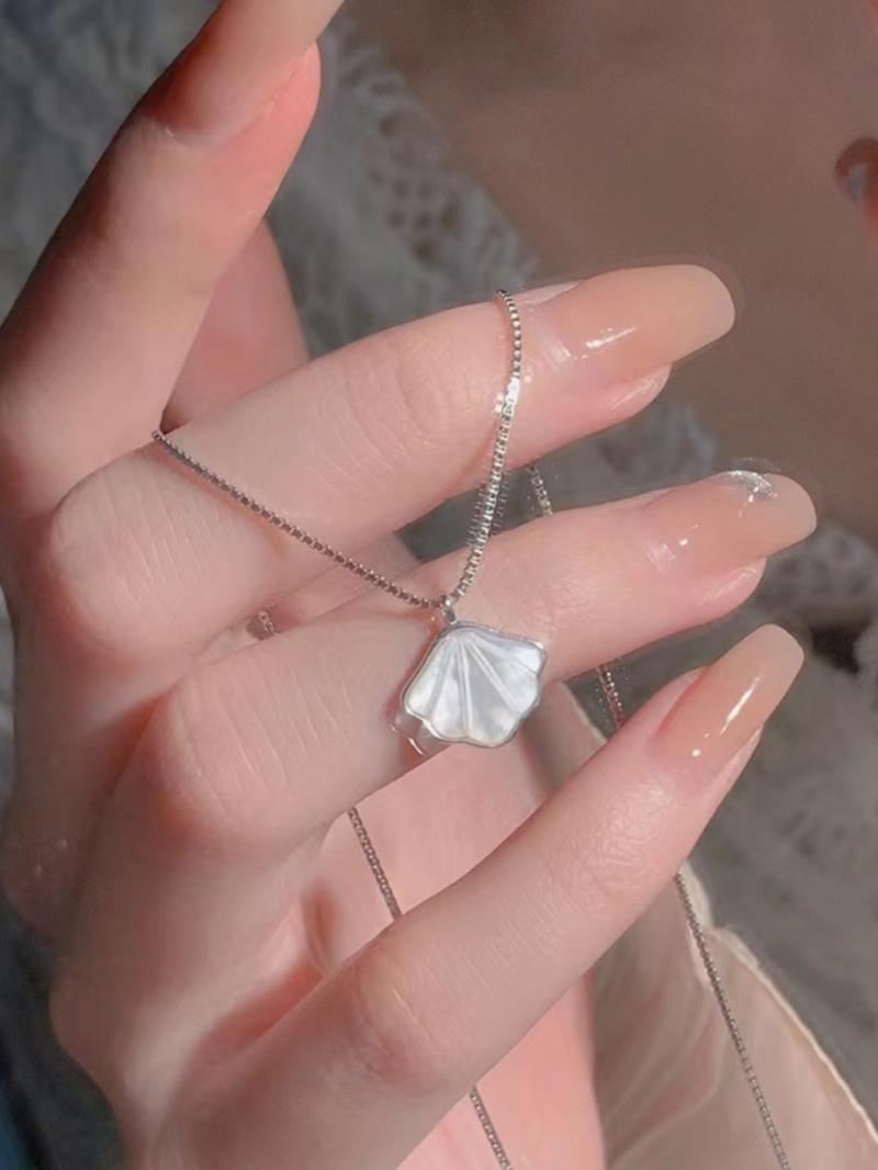 Product Introduction of Clavicle Chain Shell Pendant, Gift for Girlfriend: One Shell Necklace, Women Will Not Fade, High End, Versatile, Girl 0