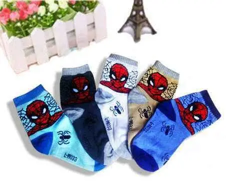 Kode 1532 : Kaos Kaki Spiderman