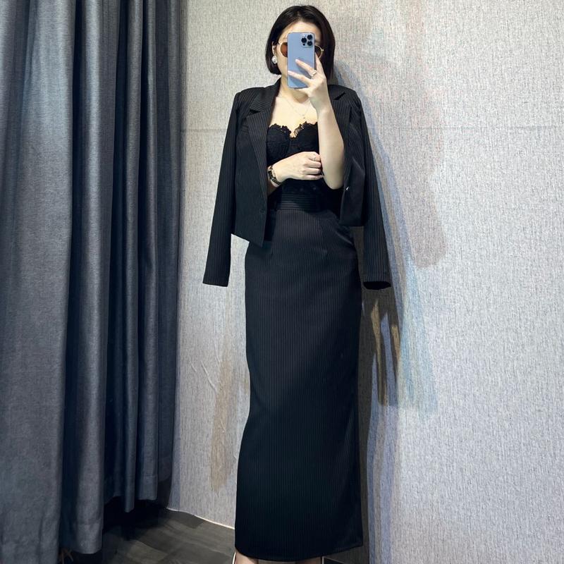 [SỌC] Set áo vest sọc nhỏ dáng lửng có cổ mix chân vây túi xẻ sau, Set 1, SUONG Nữ Voi