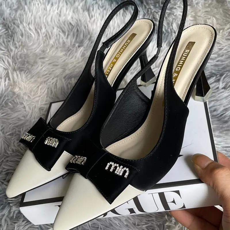 Sục gót 7phân ,Hậu Chun Vá Mũi ,Nơ Gắn Chữ ,Mã TD02 ,GiàY DéP Nữ  Shoes Nhung giay bup caogot chảnh sang đẹp 1