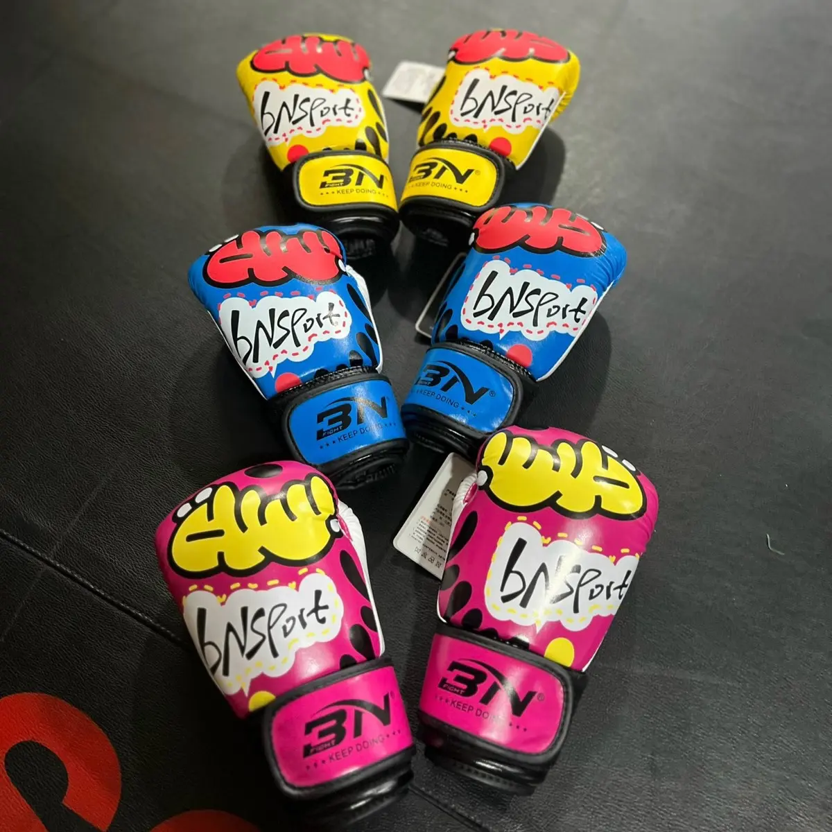 Găng tay tập boxing trẻ em_Găng tay BN 6oz chính hãng