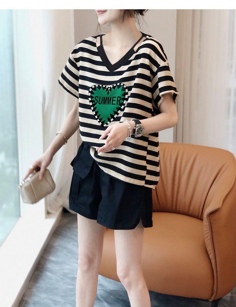Product Introduction of Áo Thun Ngắn Tay Sọc khoét Cổ Chữ V Ngoại Cỡ Dành Cho Nữ, Bộ Sưu Tập Mùa Hè, Thiết Kế Đẹp, Dáng Rộng Vừa Vặn, 150,00kg, Hàng Mới Về 7