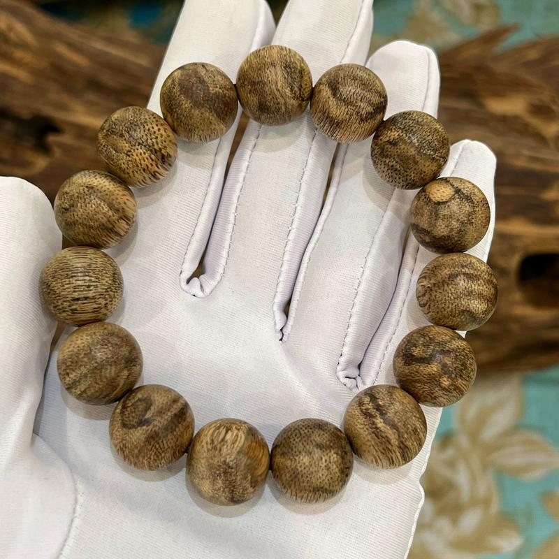 [Sơn Nam] Vòng Trầm Hương Tự Nhiên 14 Li Mùi Thơm Sống Ngọt Mạnh Dành Cho Nam [tặng kèm nhang trầm 20g+ kẹp trị giá 200k, hũ thủy tinh + vụn trầm]