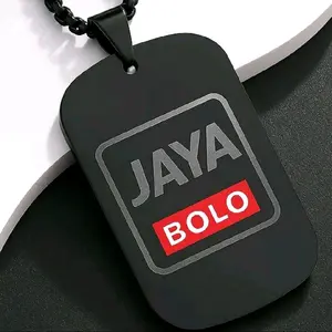 Liontin kalung nama aksesoris selalu jaya bersama