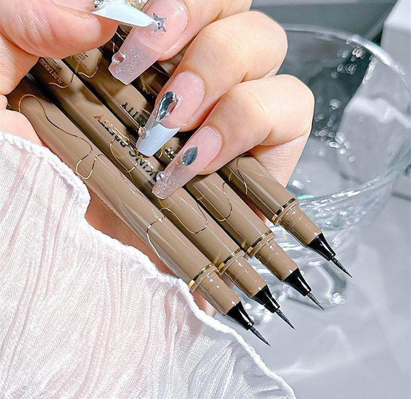 Product Introduction of Cotton-tipped Liquid Eyeliner Pen It Dries Quickly Is Waterproof Long-lasting Smooth Smudge-proof and Is An Eye Makeup Tool 19