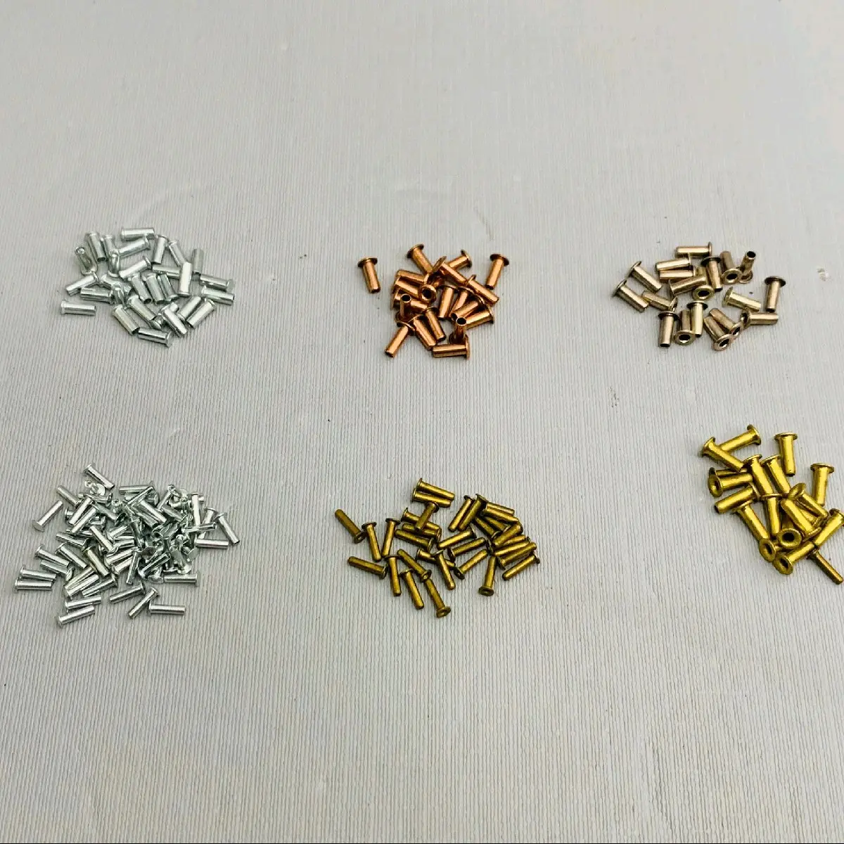 Chốt tán bánh xe,tán lưỡi gà và chốt tán búa cam zippo
