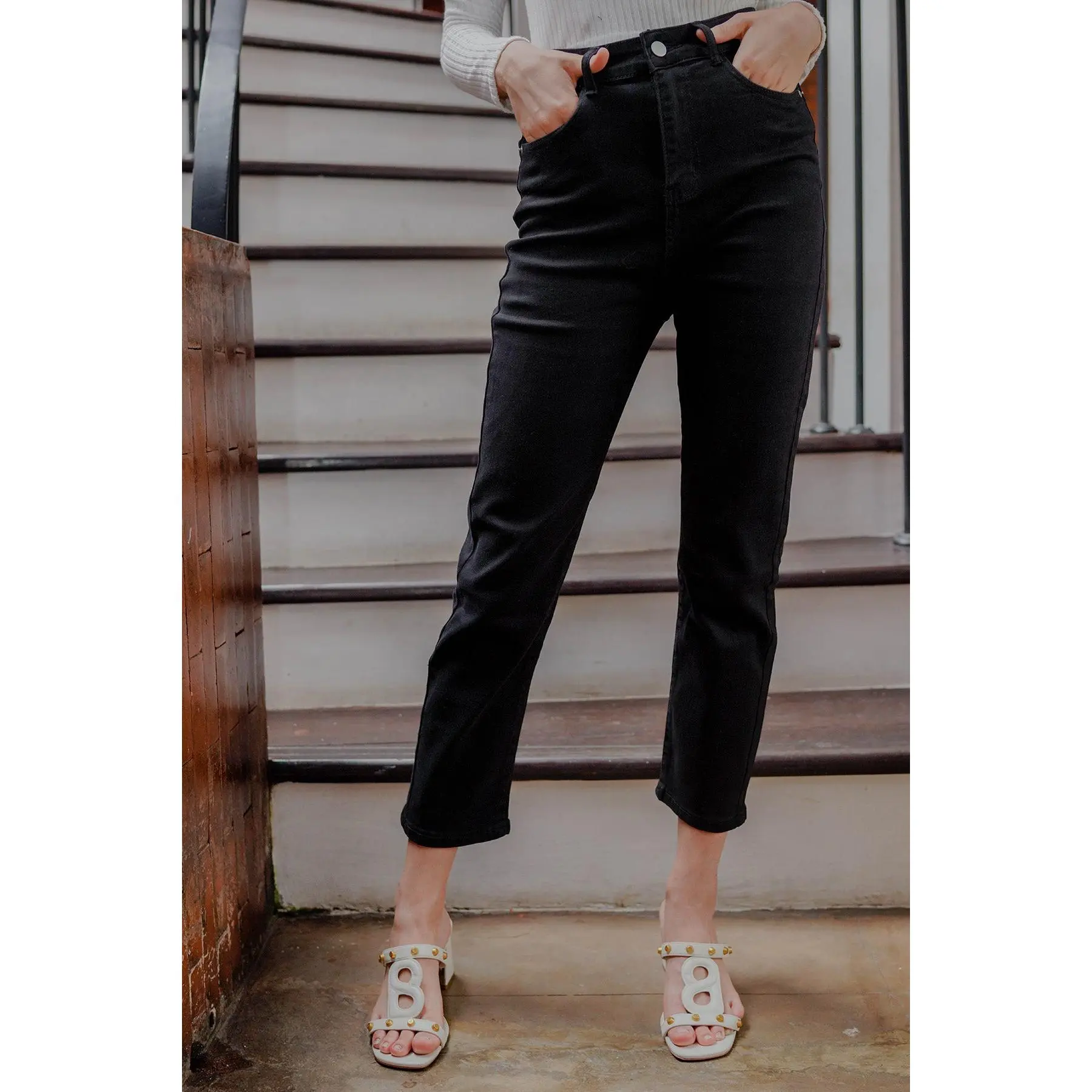 Benang Jarum Cillia Jeans - Black