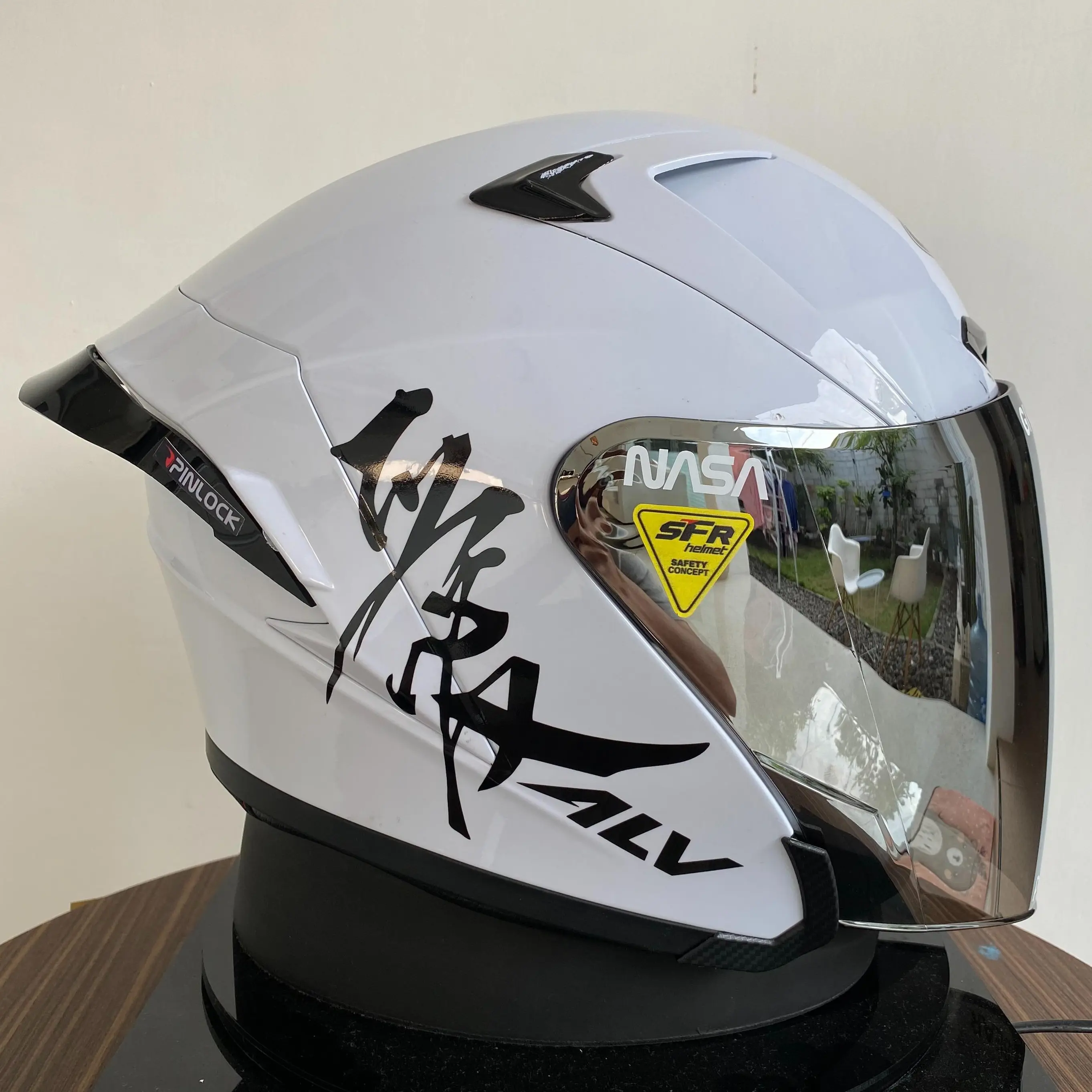 ALV Ultron - Motif (Paket Ganteng) Visor Iridium Helm Motorcycle