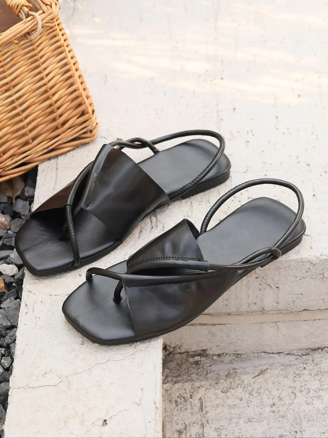 Women's Elegant Solid Color Square Toe Flat Sandals, Fashionable Comfortable Flat Sandals for Summer, Lightweight Breathable Shoes for Daily Wear
