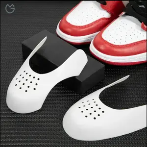 Perisai Sepatu Shoe Shield Emga Penyangga Perawatan Pelindung Sepatu Sneakers Kebesaran Anti Wrinkle Kerut Crease Universal Protector Insole