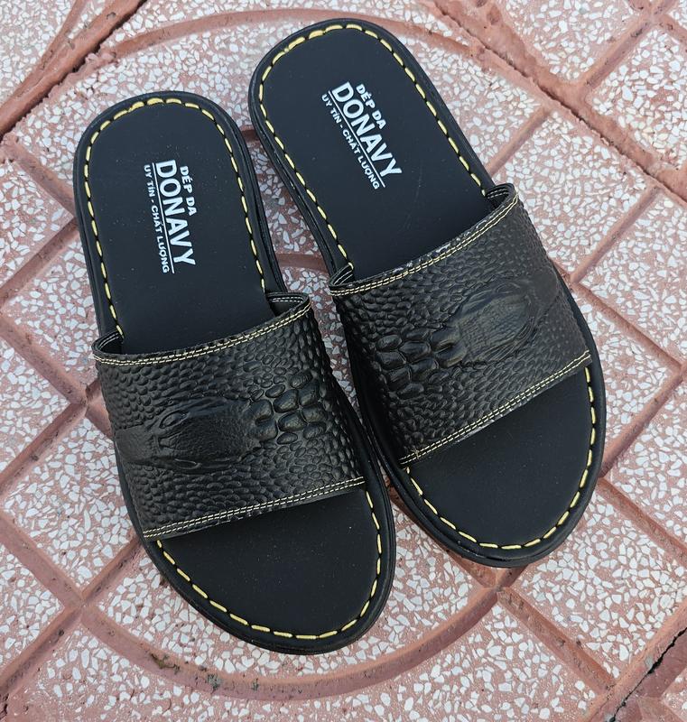 XẢ XẢ HÀNG DéP Da Quai Ngang Thiết Kế Thời Trang, Chỉ May Xuyên Đế Bao Chắc Chắn, Đế Xẻ Rãnh Chống Trơn Trượt