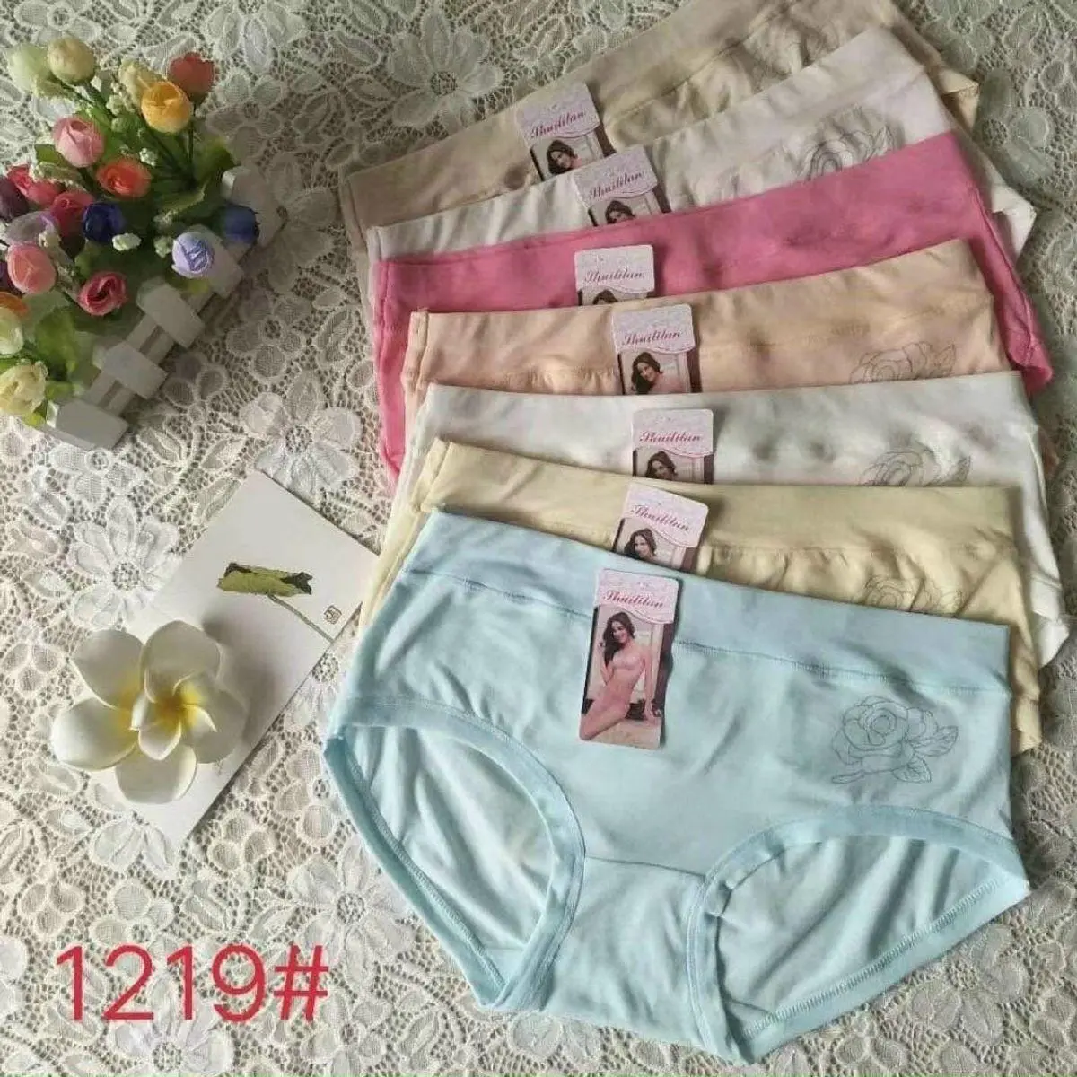 Combo 10 Quần Lót Nữ Cotton Hoa Lớn Cao Cấp Cạp Cao (Size 54-68 Kg) Chất Vải Dày Dặn Mềm Mịn Mặc Siêu Êm (1219) - Ngọc Chinh Shops