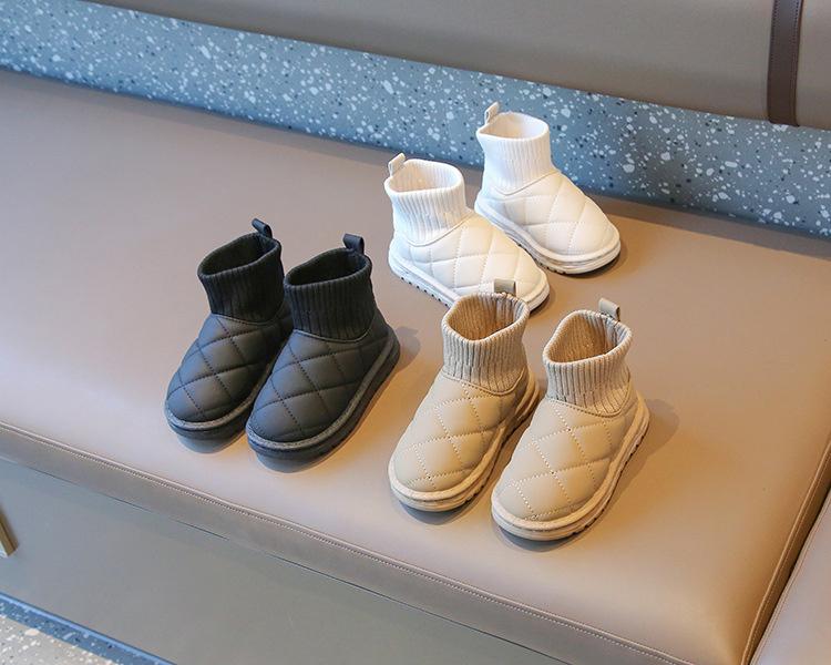 Product Introduction of Children's snow boots for winter, boys' short boots with thick fleece, girls' cotton boots, socks, big children's sports shoes 6