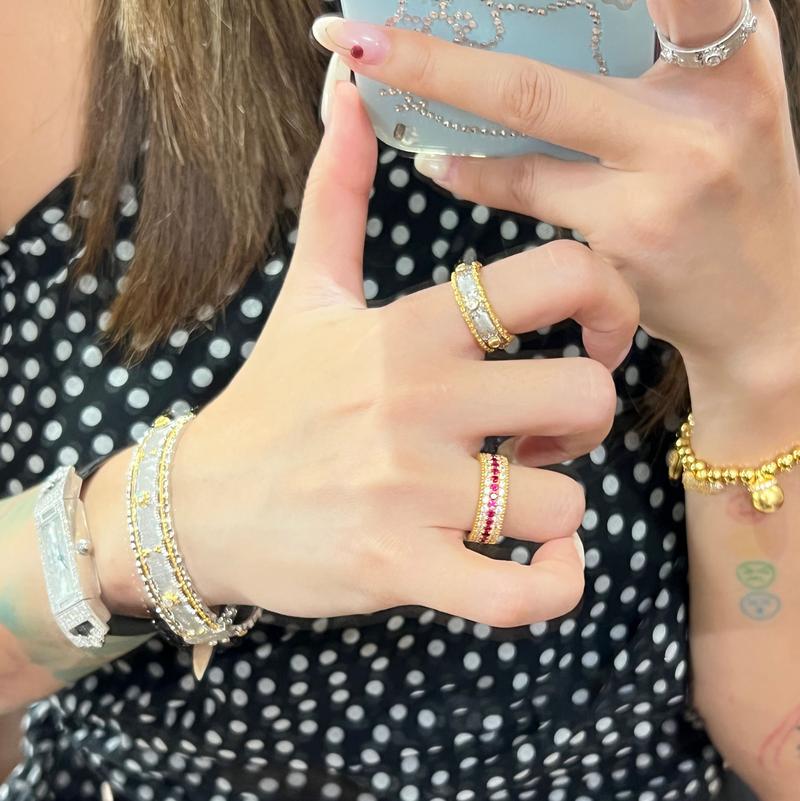 Product Introduction of Light Luxury High-Grade Mid-Ancient Style Color Inlaid Ruby Three-Row Drill Ring Necklace Fashion Luxury Elegant Outfit 8