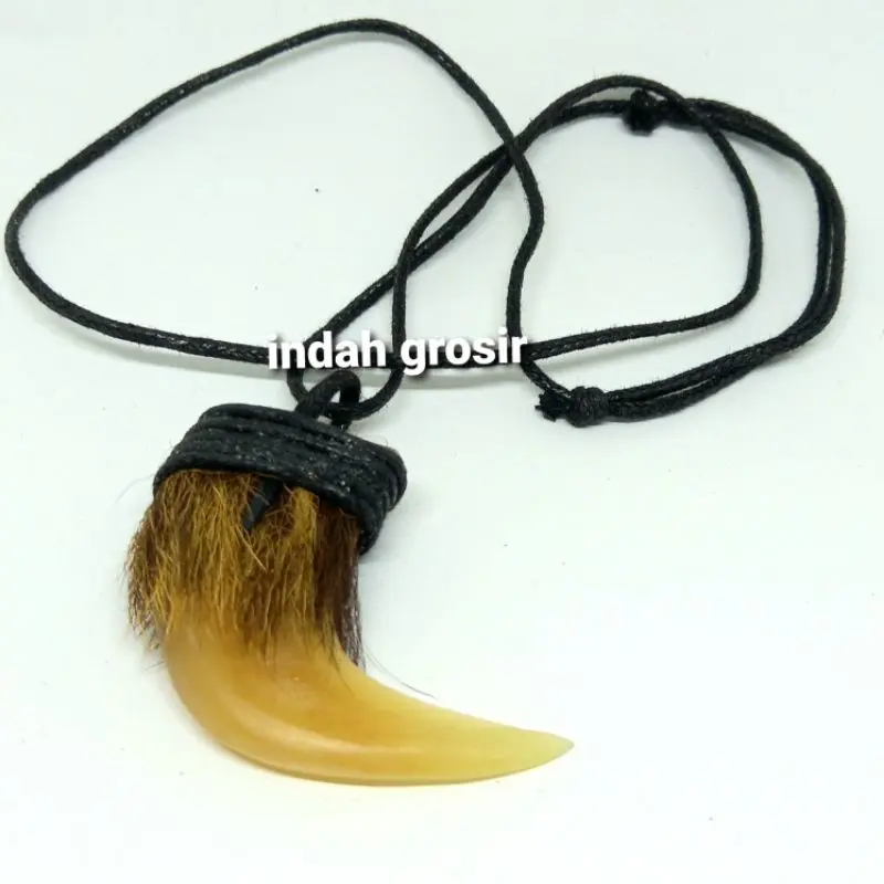 Kalung Kuku Maong