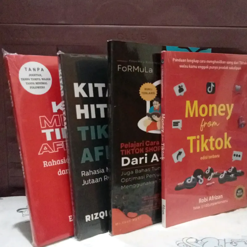 sepakat 4 Buku tikitok kitab hitam, kitab merah, shop seller , Money from tiktok 0