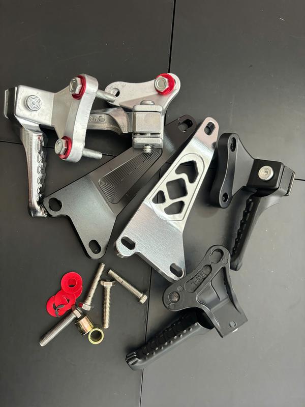  Full combo Gác chân kiểu Malay pát treo pô 8li cho xe  Winner   winner X   Sonic 