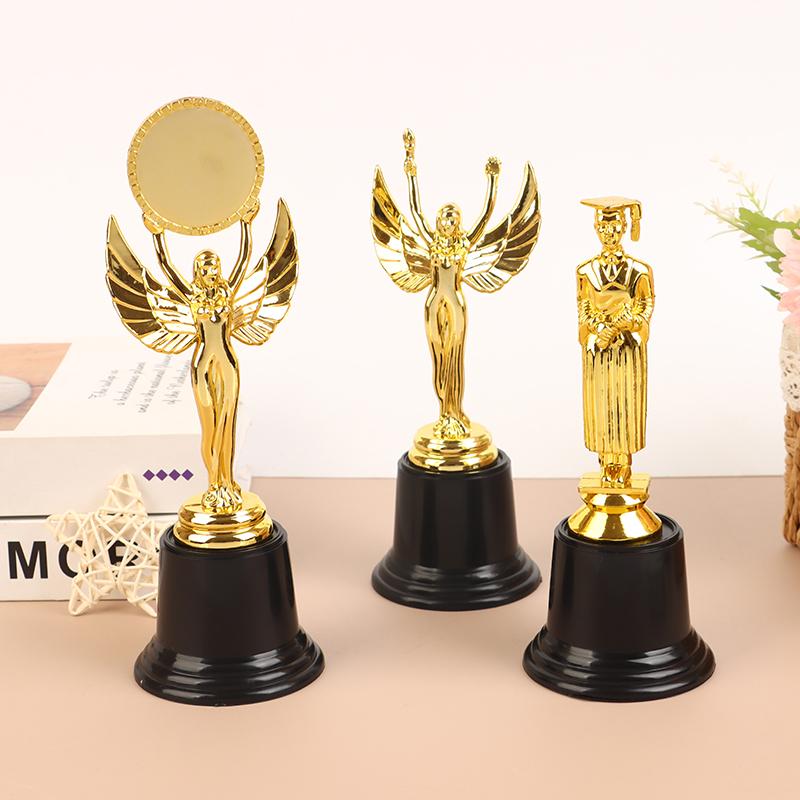 Product Introduction of 1Pcs Mini Plastic Male Female Doctoral Scholars Trophy Cup Prize Cup Early Educational Toys Reading Learning Award Gifts 14