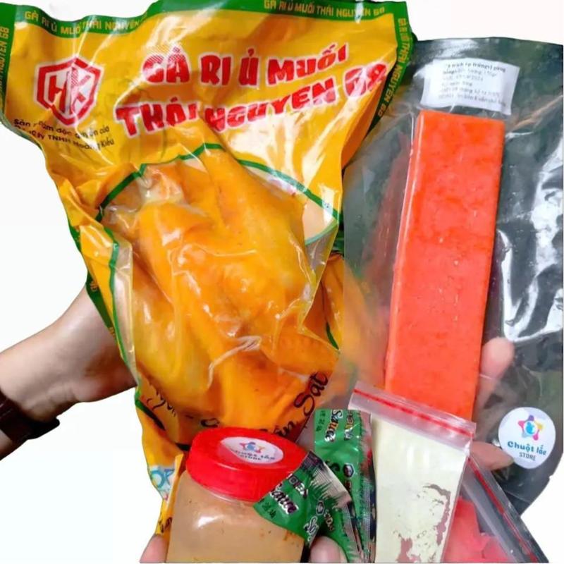 TPHCM Combo Chuột Lắc Gồm 1 Gà Ri Ủ Muối Thái Nguyên Và 1 Thanh Cá Trích Ép Trứng Tặng Kèm Nước Chấm