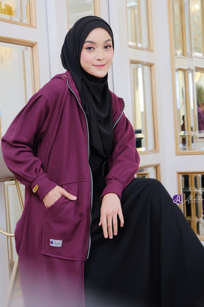 Product Introduction of Fathiyah Outer Poliester Polos 2