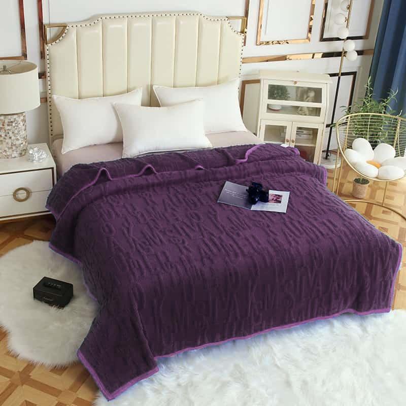 Selimut Bulu Dewasa Halus Polos Emboss 5D / Emboss Kupu Kupu Aesthetic 180x200/200x230 List Pinggir New Arrival Kain 4