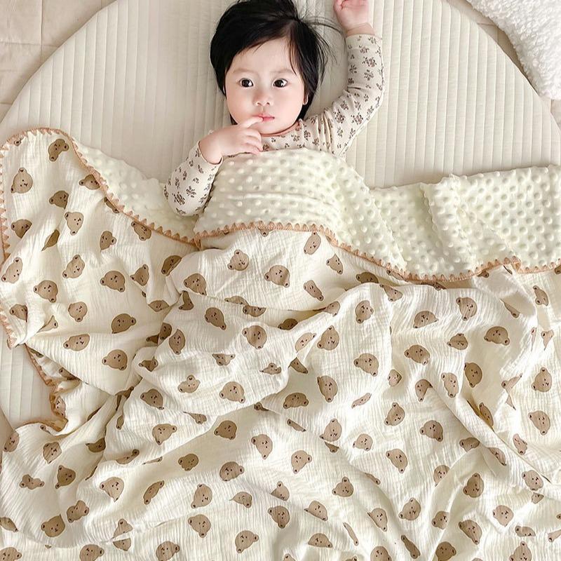 Chăn xô hạt đậu 2 lớp tuyết nhung bo viền cao cấp chất liệu xô muslin kết hợp vải nhung bi siêu mềm mại phong cách Hàn Quốc cho bé size 100cmx100cm (Chăn đắp đa năng)