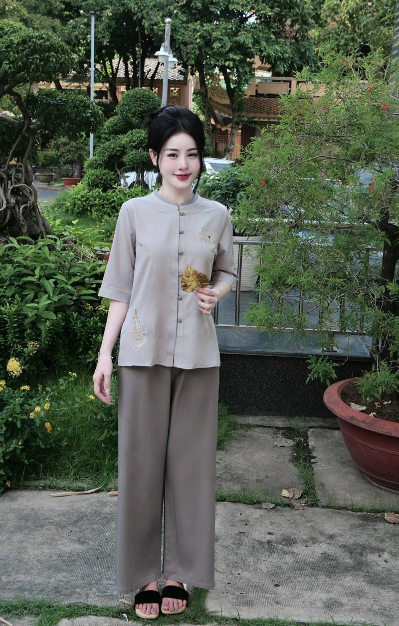 Product Introduction of Bộ pháp phục lụa trượt thêu An siêu xinh 7