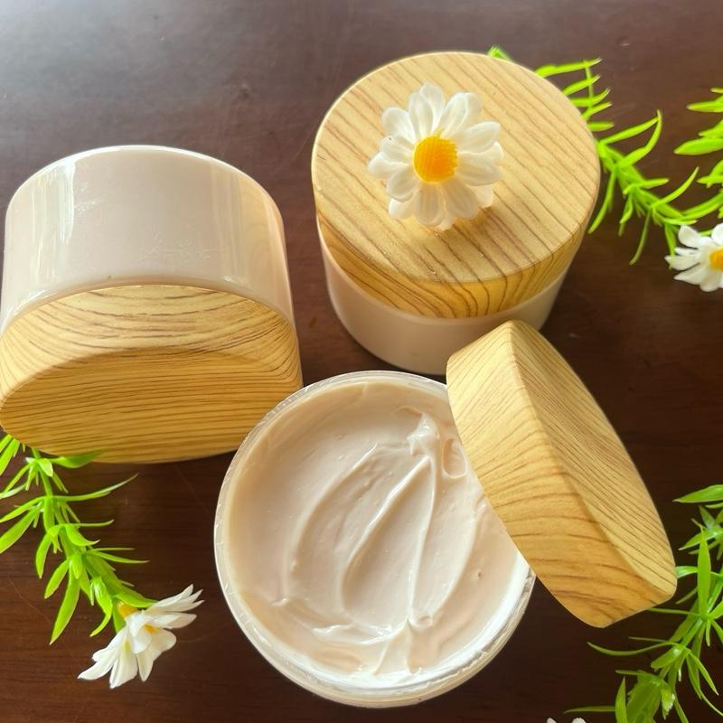 Kem dưỡng ẩm hủ 120g + kem meckup 5