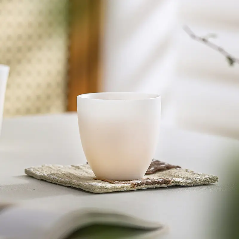Plain Roast Ice-like White Porcelain Tea Cup Single Cup Personal Dedicated Kung Fu Tea Set Ceramic Household Tea Savoring Cup Simple and High-End