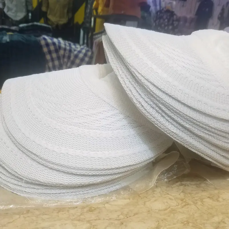 Topi Rajut putih cady golf style untuk haji dan umroh 6