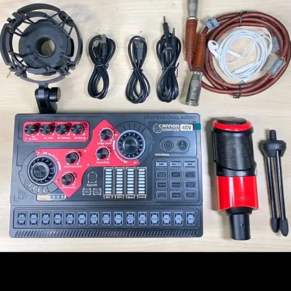Bộ mic thu âm livestream Takstar K320 và soundcard X5 kèm tai nghe,kẹp mic,kẹp điện thoại