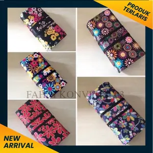 FAHRI KONVIK Tikar Lipat Microsatin Motif Bunga Ukuran 200x150cm Waterproof Praktis untuk Piknik & Acara Keluarga Terlaris Cocok untuk Camping dan Outdoor