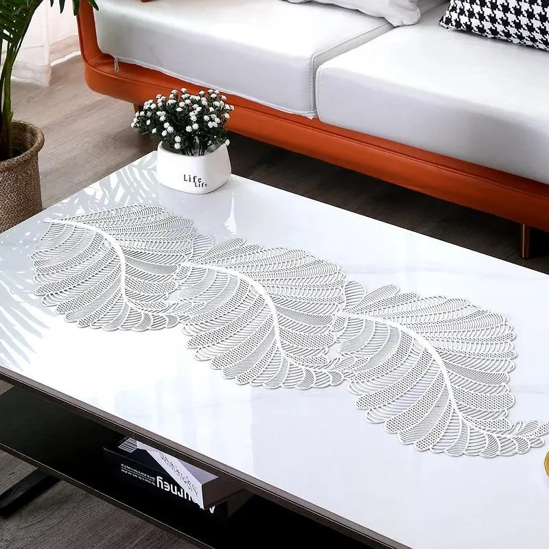 Hollow Out Leaf Design Table Runner, 1 Count Creative PVC Table Mat, Decorative Table Runner for Home Kitchen Dining Room 4