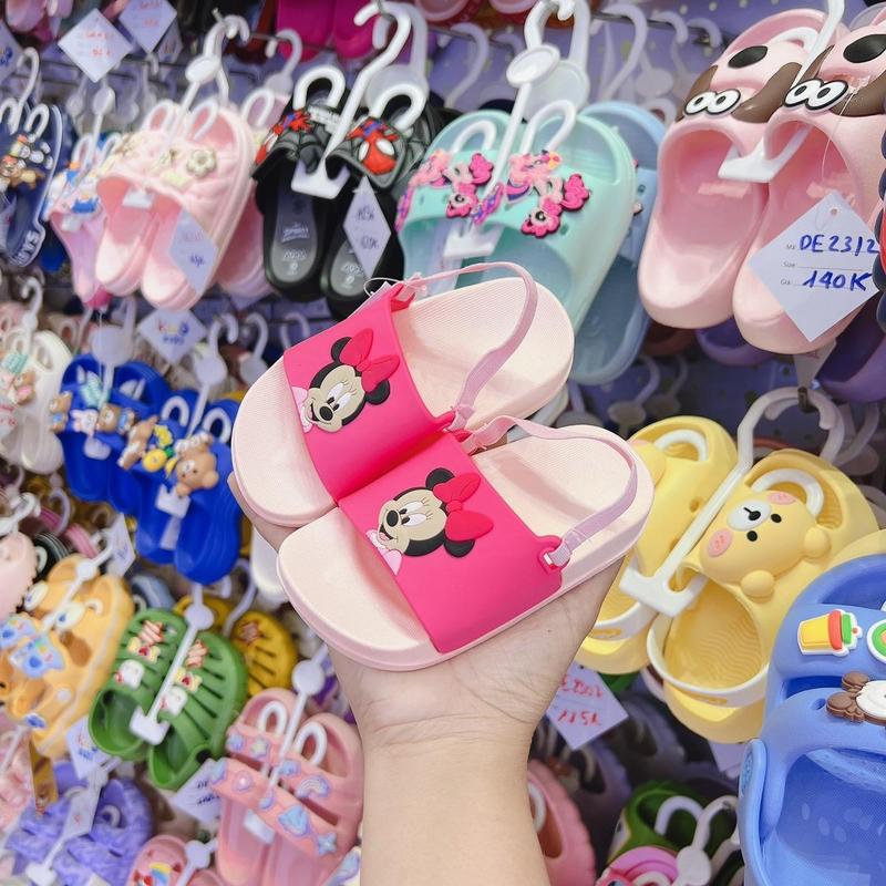 Dép lê có quai siêu nhẹ, siêu êm chống trơn trượt cho bé 1-3 tuổi A236 5