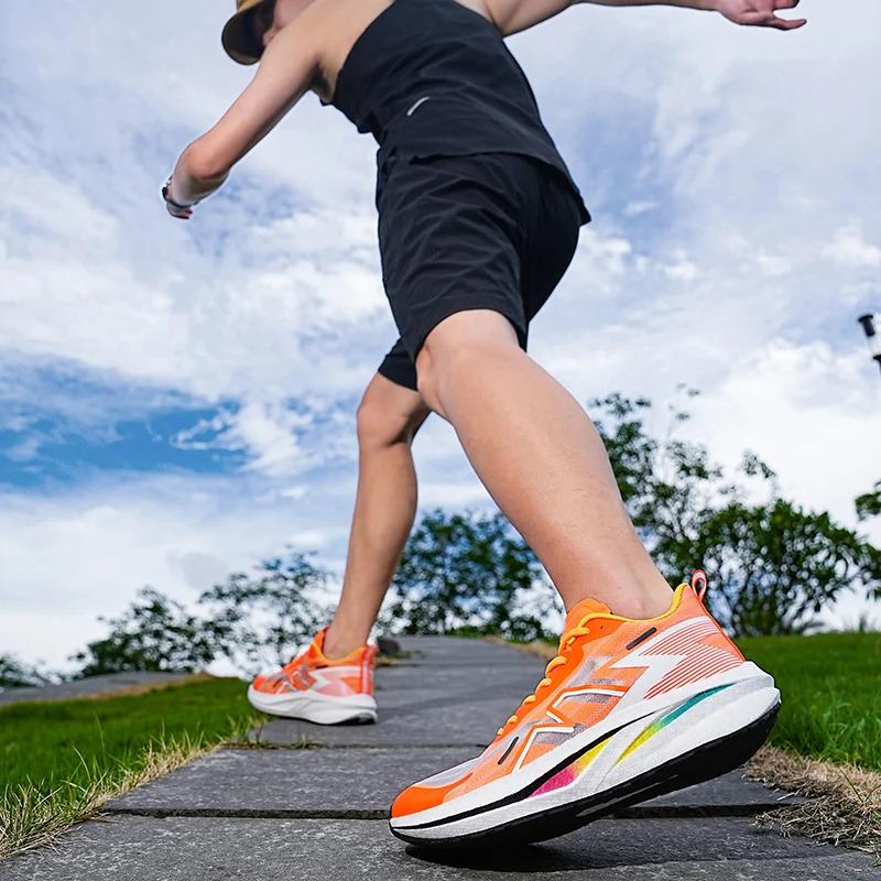 Low MOQ  Custom Men Lightweight Casual Sports Shoes Blank Mesh Breathable Women Fashion Running Walking Sneakers Runner Trainers_voghion.com